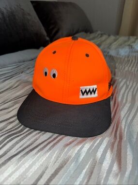 J Balvin cap